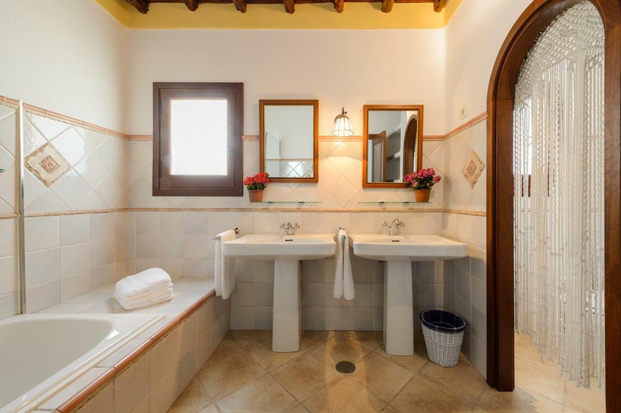 Villa Can Fita Puig D'en Valls Exterior photo